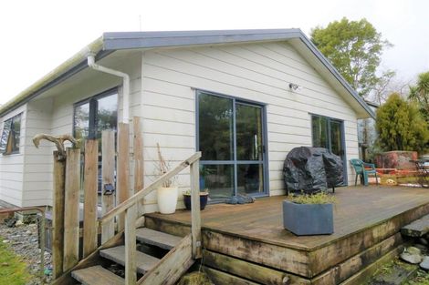 Photo of property in 33 Golf Links Road, Kaiata, Greymouth, 7805