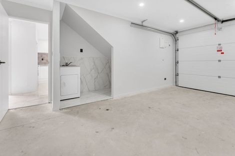 Photo of property in 147b Bucklands Beach Road, Bucklands Beach, Auckland, 2012