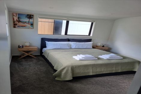 Photo of property in 3/97 Whites Line East, Waiwhetu, Lower Hutt, 5010