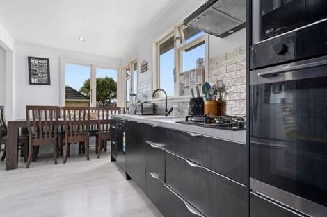 Photo of property in 5 Konini Street, Inglewood, 4330