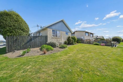 Photo of property in 1 Birdling Place, Halswell, Christchurch, 8025