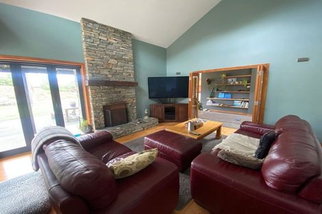 Photo of property in 902 Aubrey Road, Albert Town, Wanaka, 9305