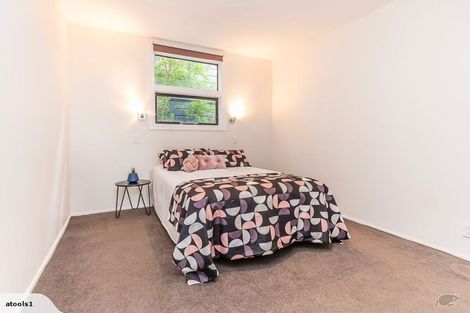 Photo of property in 75b Maida Vale Road, Roseneath, Wellington, 6011