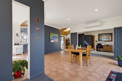 Photo of property in 15 Edward Payton Grove, Pukehangi, Rotorua, 3015