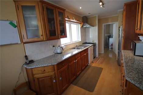 Photo of property in 50 Marlborough Avenue, Glenfield, Auckland, 0629