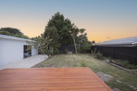 Photo of property in 46 Pembroke Street, Avondale, Christchurch, 8061