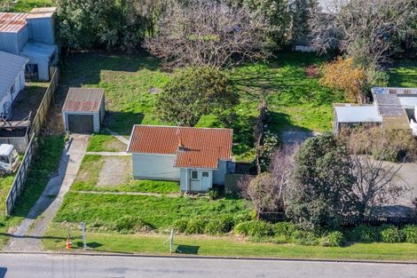 Photo of property in 3 State Highway 1, Otaki, 5512