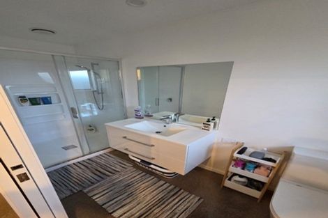 Photo of property in 29 Sycamore Grove, Lower Vogeltown, New Plymouth, 4310