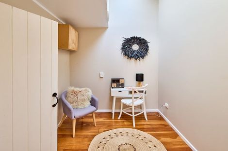 Photo of property in 83 Wellington Road, Paekakariki, 5034