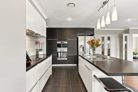 Photo of property in 30 Mokihi Gardens, Hillmorton, Christchurch, 8024
