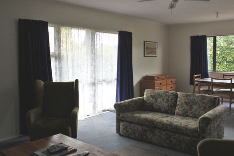 Photo of property in 424 High Street South, Carterton, 5713