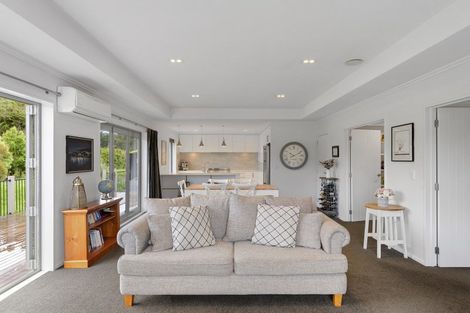 Photo of property in 25 Holbrook Way, Westmorland, Christchurch, 8025