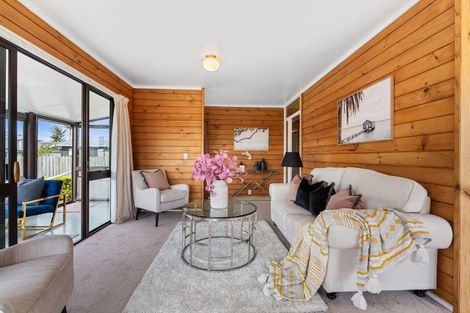 Photo of property in 34a Hatton Road, Orewa, 0931