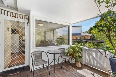 Photo of property in 15 Marinich Drive, Ranui, Auckland, 0612