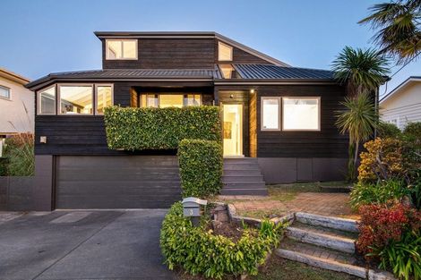 Photo of property in 3 Rewiti Avenue, Takapuna, Auckland, 0622