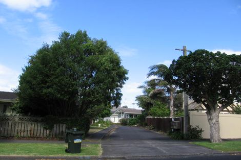 Photo of property in 25c Saltburn Road, Milford, Auckland, 0620