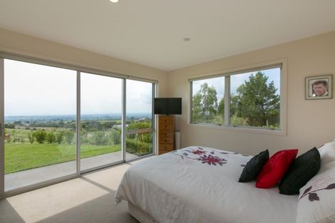 Photo of property in 1089 Plymouth Road, Koru, New Plymouth, 4374