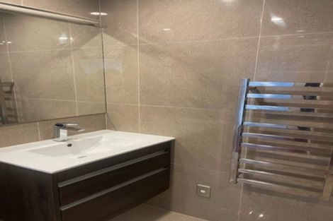 Photo of property in 9a Gwenand Place, Botany Downs, Auckland, 2010