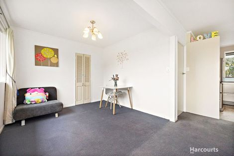 Photo of property in 2/15 Ridgewood Crescent, Birkenhead, Auckland, 0626