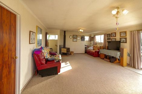 Photo of property in 7 Alma Place, Milson, Palmerston North, 4414