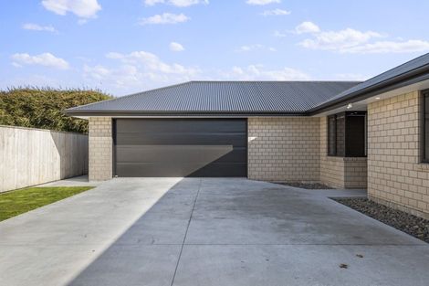 Photo of property in 3/48a Celia Street, Stratford, 4332