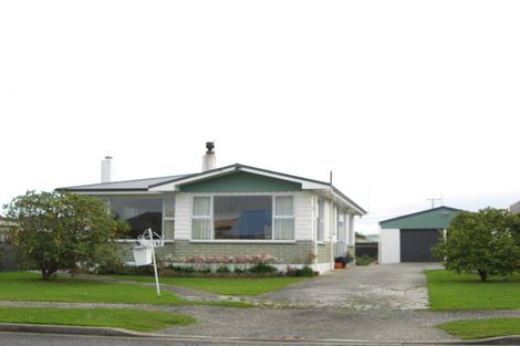 Photo of property in 84 Spenser Street, Milton, 9220