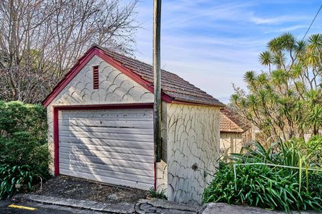 Photo of property in 3 Waiteata Road, Kelburn, Wellington, 6012