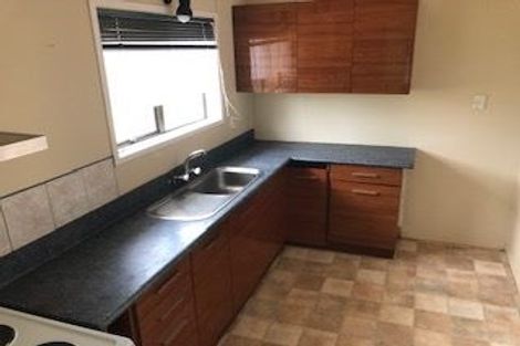 Photo of property in 9 Lysander Crescent, Beach Haven, Auckland, 0626