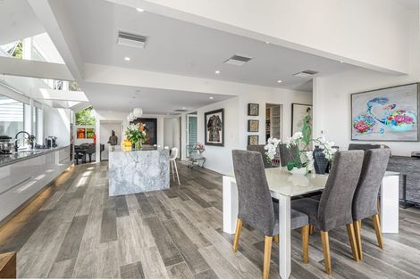 Photo of property in 12a Albert Road, Devonport, Auckland, 0624