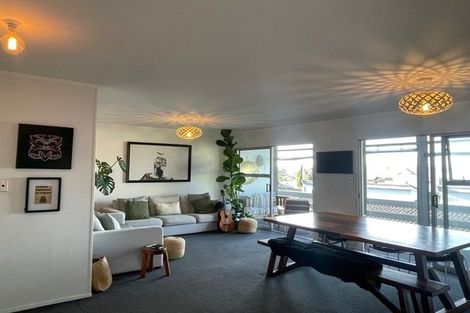 Photo of property in 6/66 Victoria Road, Devonport, Auckland, 0624