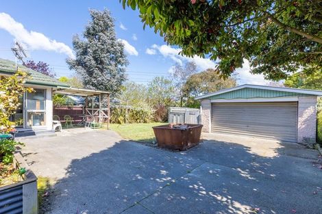 Photo of property in 37 Appleby Crescent, Burnside, Christchurch, 8053