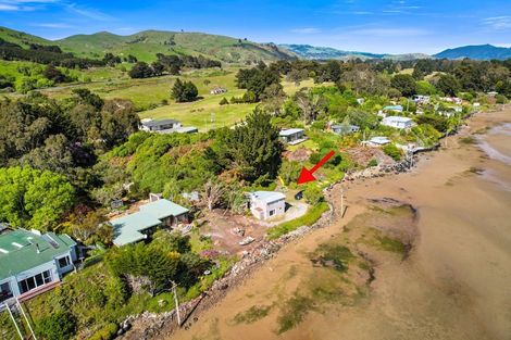 Photo of property in 36 Otakou Golf Course Road, Otakou, Dunedin, 9077