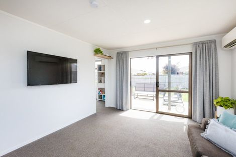 Photo of property in 25 Chelmarsh Place, Highbury, Palmerston North, 4412
