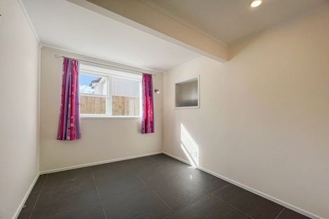 Photo of property in 26 Reynolds Place, Torbay, Auckland, 0630