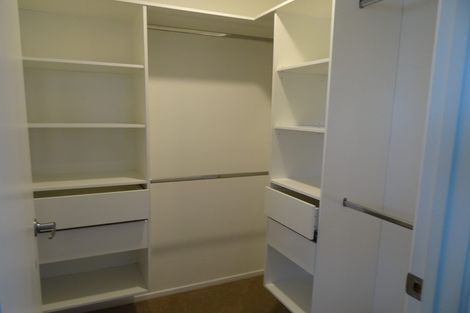 Photo of property in 19 Faram Place, Massey, Auckland, 0614