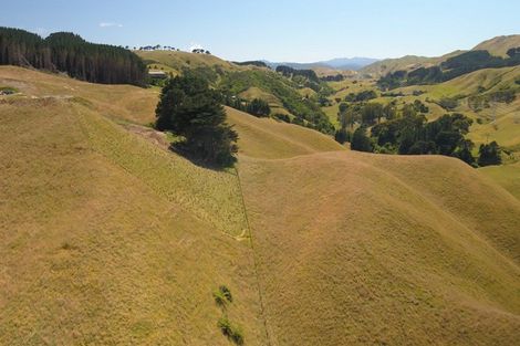 Photo of property in 281 Takapu Road, Takapu Valley, Wellington, 5028