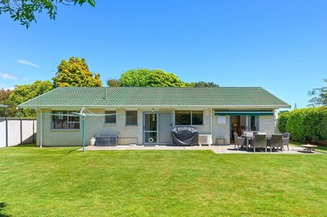 Photo of property in 11 Rawene Street, Waikanae, 5036