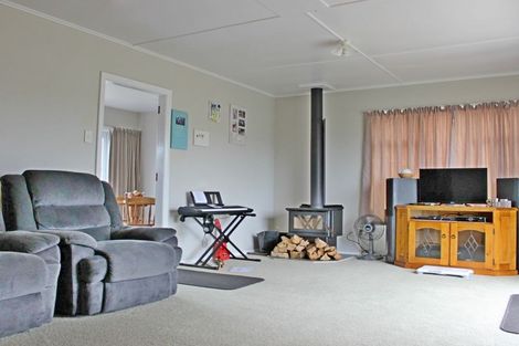 Photo of property in 1a Endelave Way, Carterton, 5713