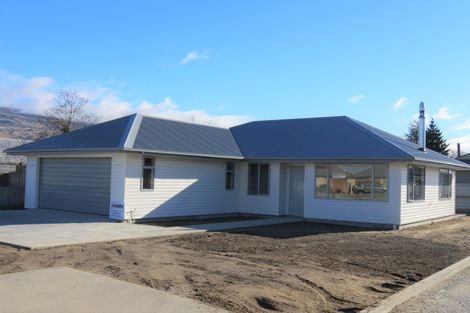 Photo of property in 115 Inniscort Street, Cromwell, 9310