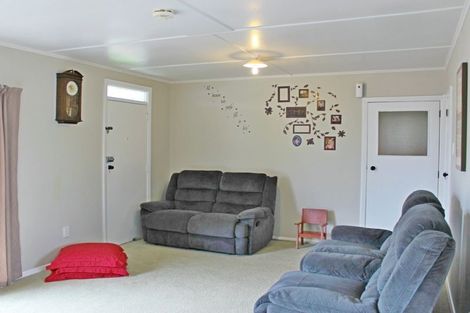 Photo of property in 1a Endelave Way, Carterton, 5713