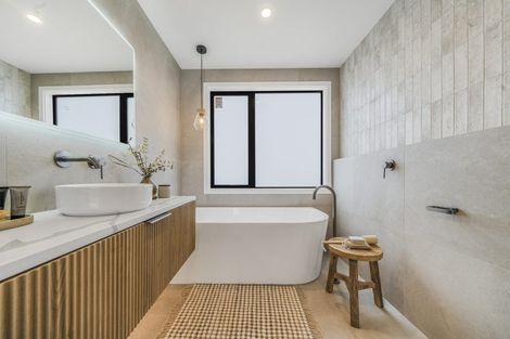 Photo of property in 198 Penruddock Rise, Westmorland, Christchurch, 8025