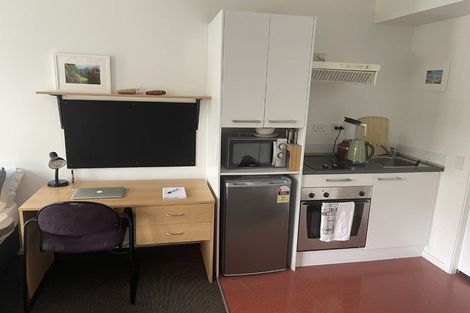 Photo of property in Orange Apartments/victoria Centr, 902/169 The Terrace, Wellington Central, Wellington, 6011