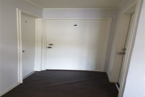 Photo of property in 2 Lippiatt Road, Otahuhu, Auckland, 1062