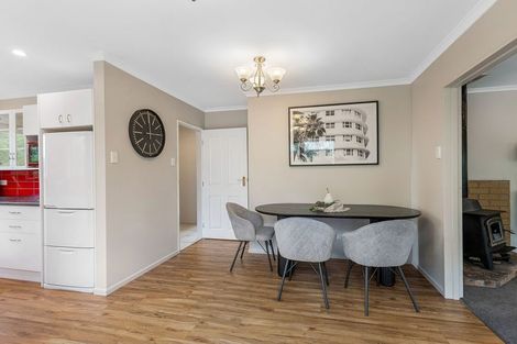 Photo of property in 17 Devon Crescent, Darfield, 7510