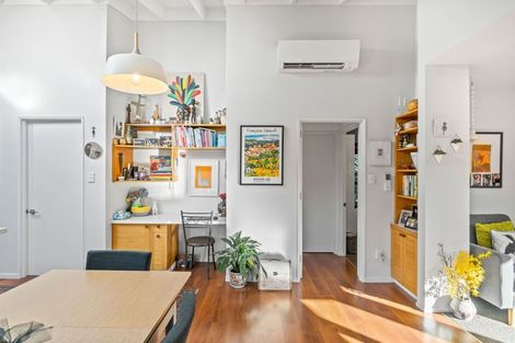 Photo of property in 339 Withells Road, Avonhead, Christchurch, 8042