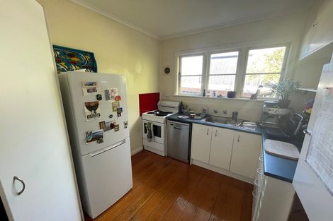 Photo of property in 112 Oban Street, Wadestown, Wellington, 6012
