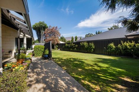 Photo of property in 16 Wilkin Road, Wanaka, 9305