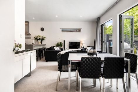 Photo of property in 12/11 The Avenue, Albany, Auckland, 0632