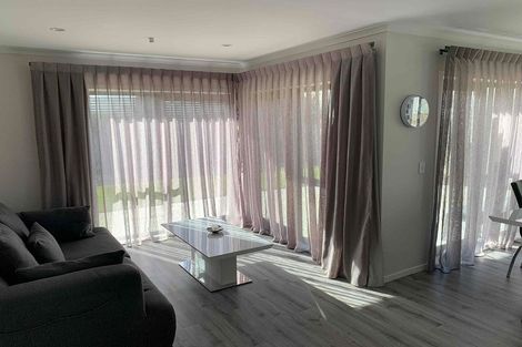 Photo of property in 4 Edenmore Terrace, Fitzherbert, Palmerston North, 4410