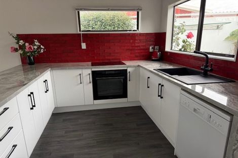 Photo of property in 10b Essex Place, Springvale, Whanganui, 4501